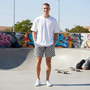 Vans Men’s Checkered Shorts M white black